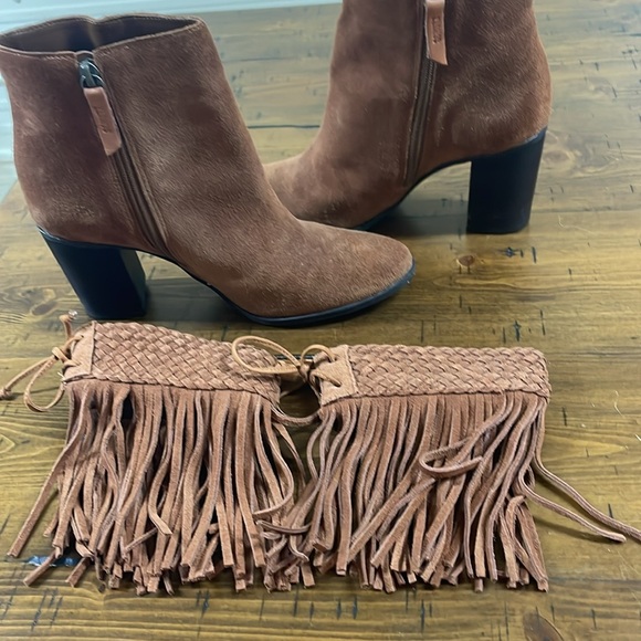 New SCHUTZ boots with removable tassels - Picture 5 of 8
